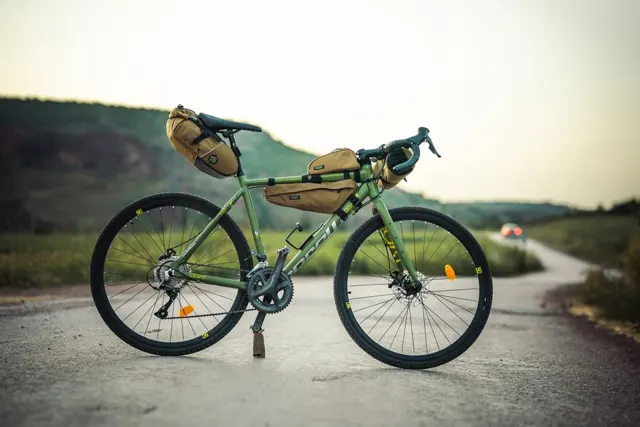 Faut-il vraiment emporter sa selle en voyage ?