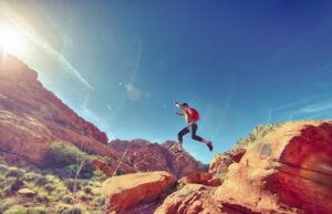 Lire la suite à propos de l’article Comment rester actif en voyage : conseils pour les voyageurs sportifs